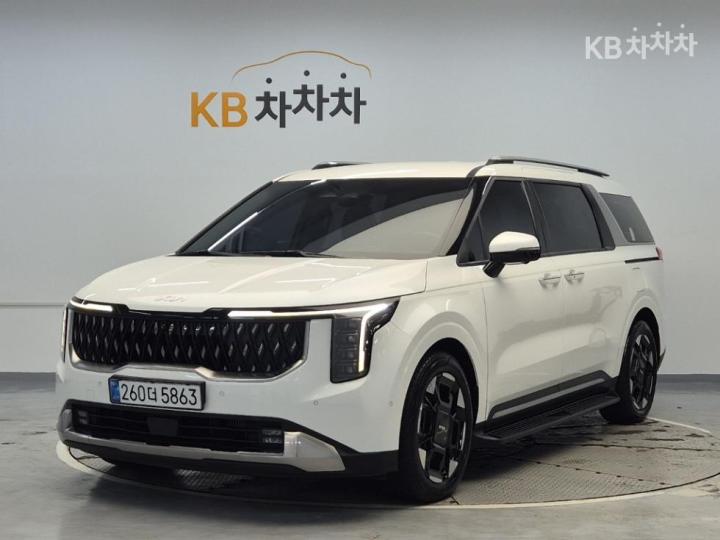Kia Carnival D2.2 9인승 시그니처 — foto 1