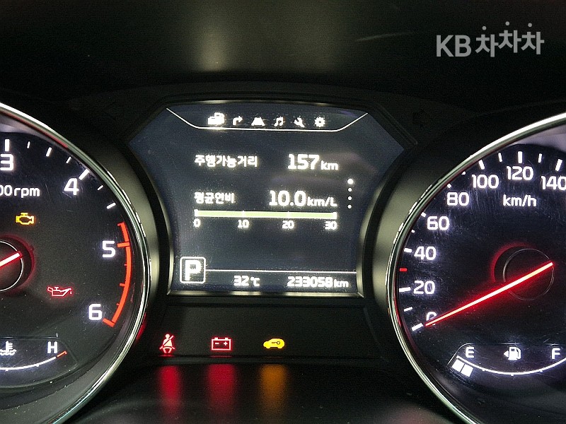 Kia Carnival — miniaturë 8