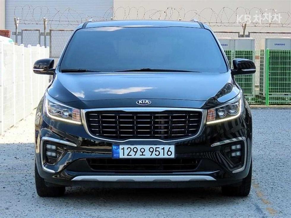 Kia Карнивал