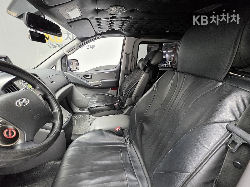 Hyundai Starex — miniaturë 11