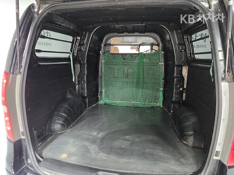 Hyundai Starex — miniaturë 14
