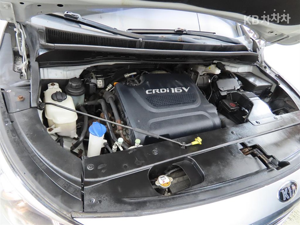 Kia Carnival — miniaturë 19