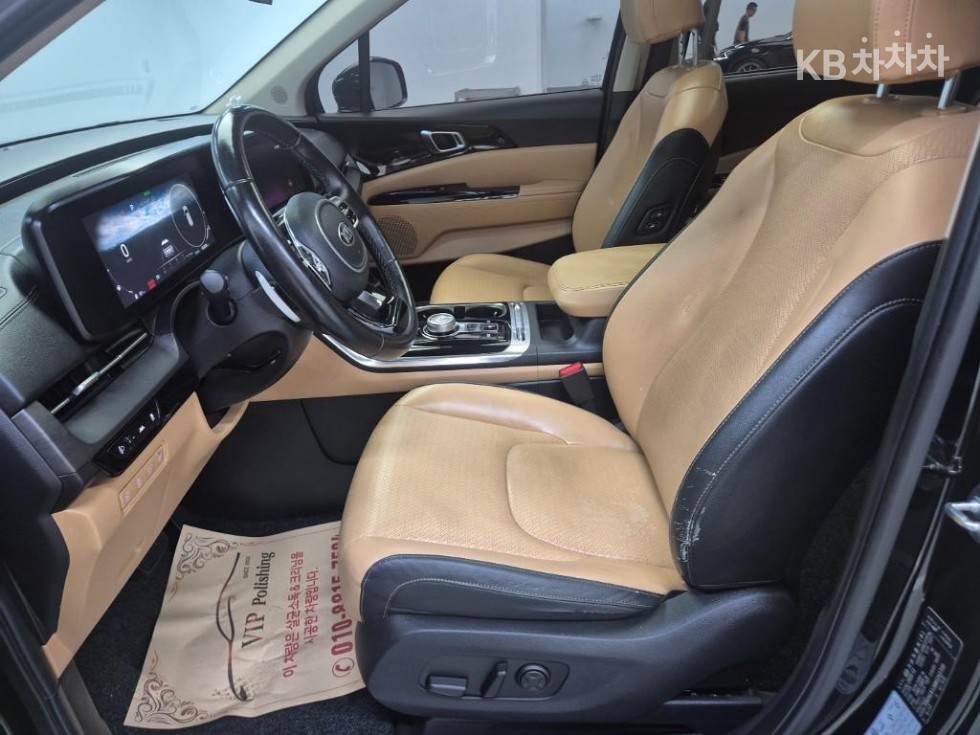 Kia Carnival — miniaturë 11