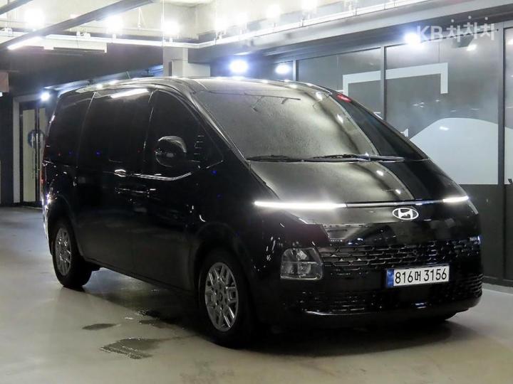 Hyundai Staria 3.5 LPG 카고 5 모던 — foto 1