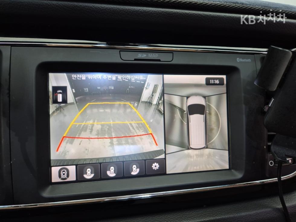 Kia Carnival — miniaturë 15
