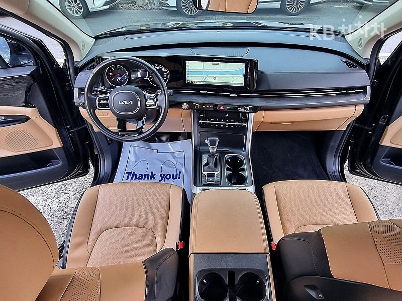 Kia Carnival — miniaturë 5