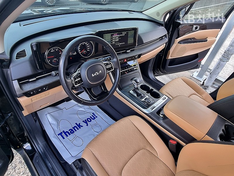 Kia Carnival — miniaturë 7