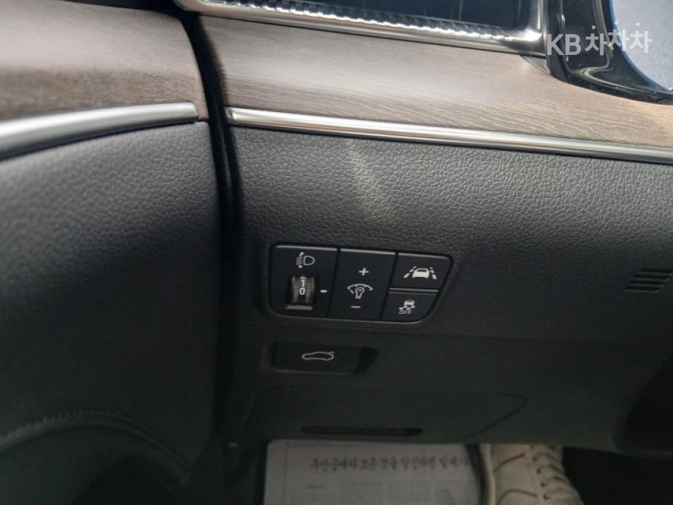 Kia K5 — miniaturë 12