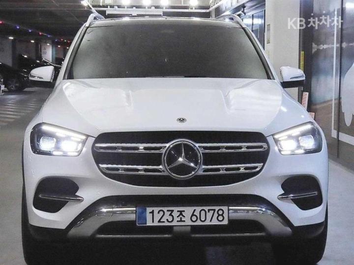 Mercedes-Benz GLE — miniaturë 2