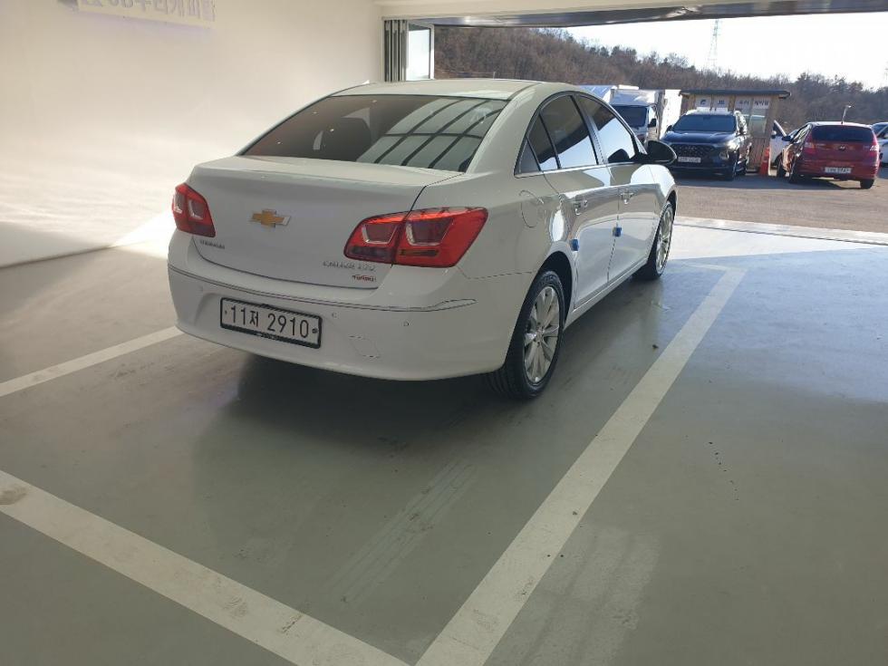 Chevrolet Cruze — miniaturë 5