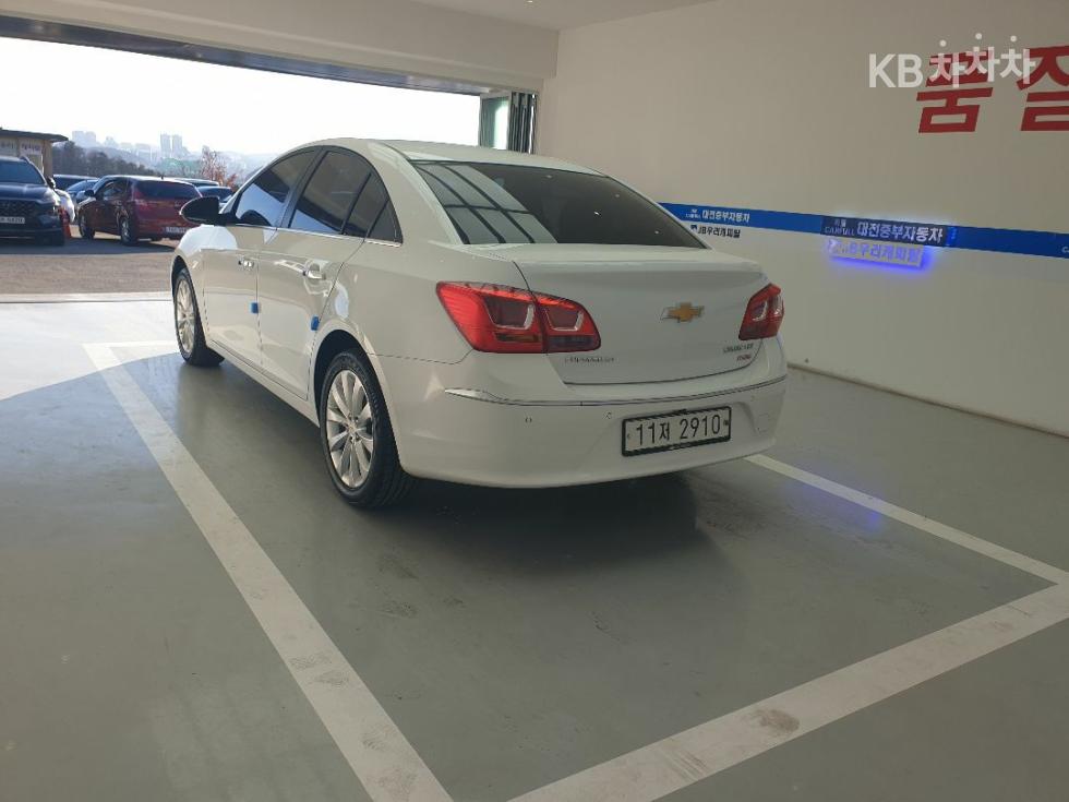 Chevrolet Cruze — miniaturë 6