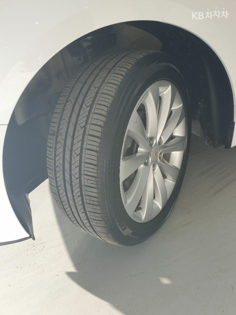 Chevrolet Cruze — miniaturë 13