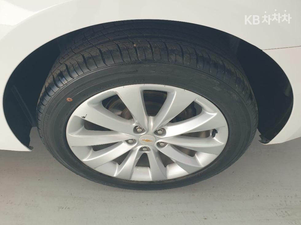 Chevrolet Cruze — miniaturë 14