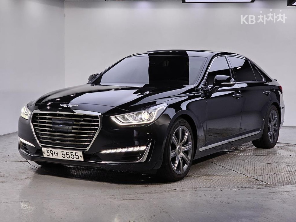 Genesis EQ900
