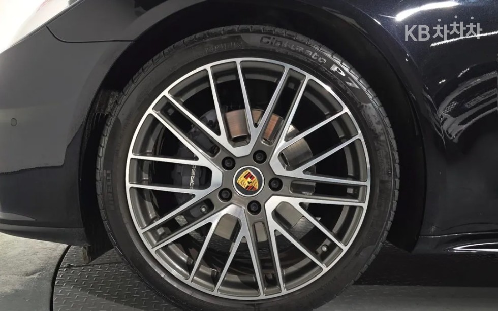 Porsche Panamera — miniaturë 5
