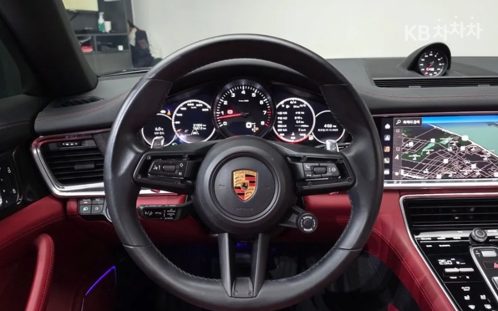 Porsche Panamera — miniaturë 11
