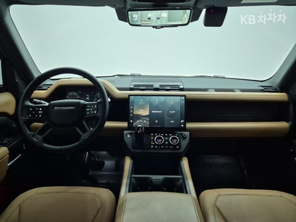 Land Rover Defender — miniaturë 7
