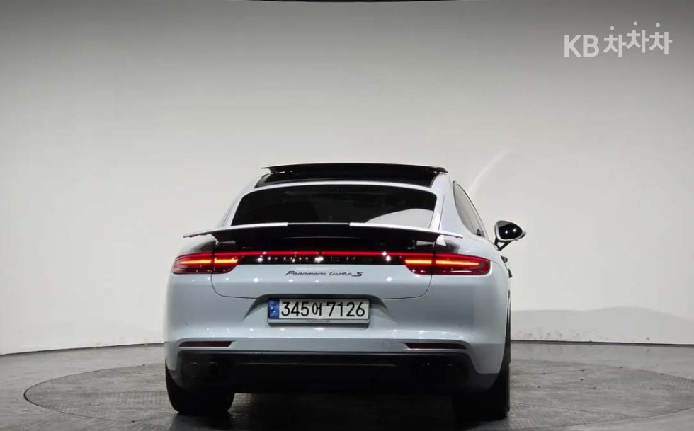 Porsche Panamera — miniaturë 4