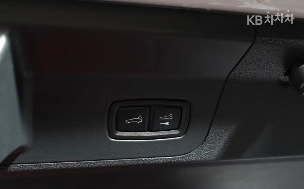 Porsche Panamera — miniaturë 18