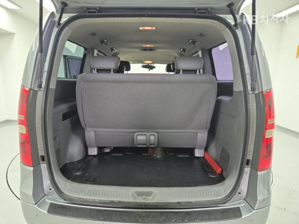 Hyundai Starex — miniaturë 17