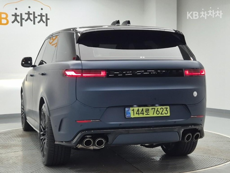 Land Rover Range Rover Sport — miniaturë 2