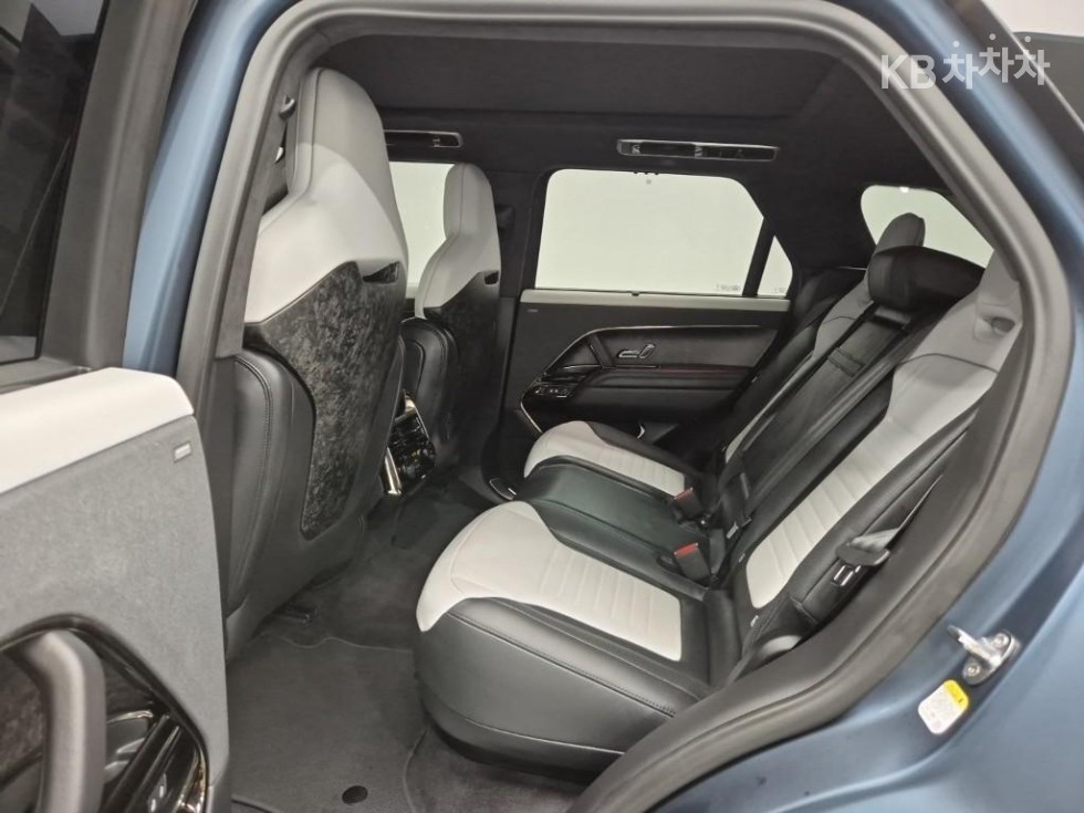 Land Rover Range Rover Sport — miniaturë 12