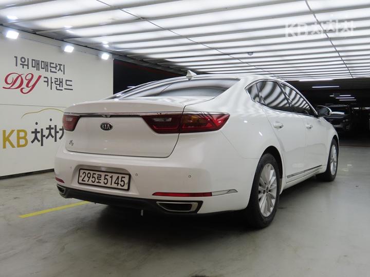 Kia K7 — miniaturë 4