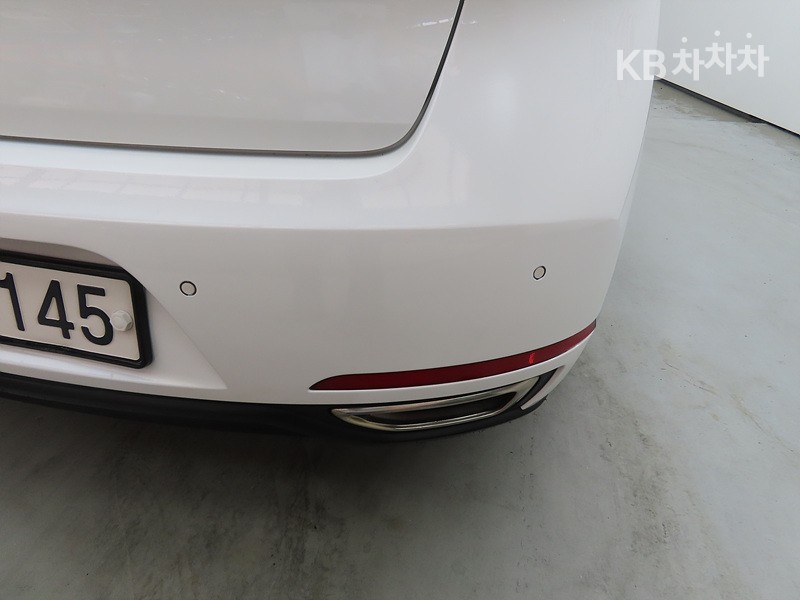 Kia K7 — miniaturë 18
