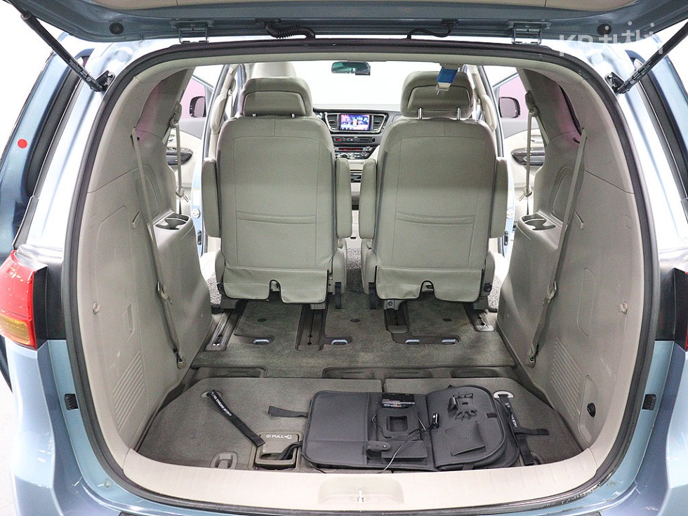 Kia Carnival — miniaturë 19