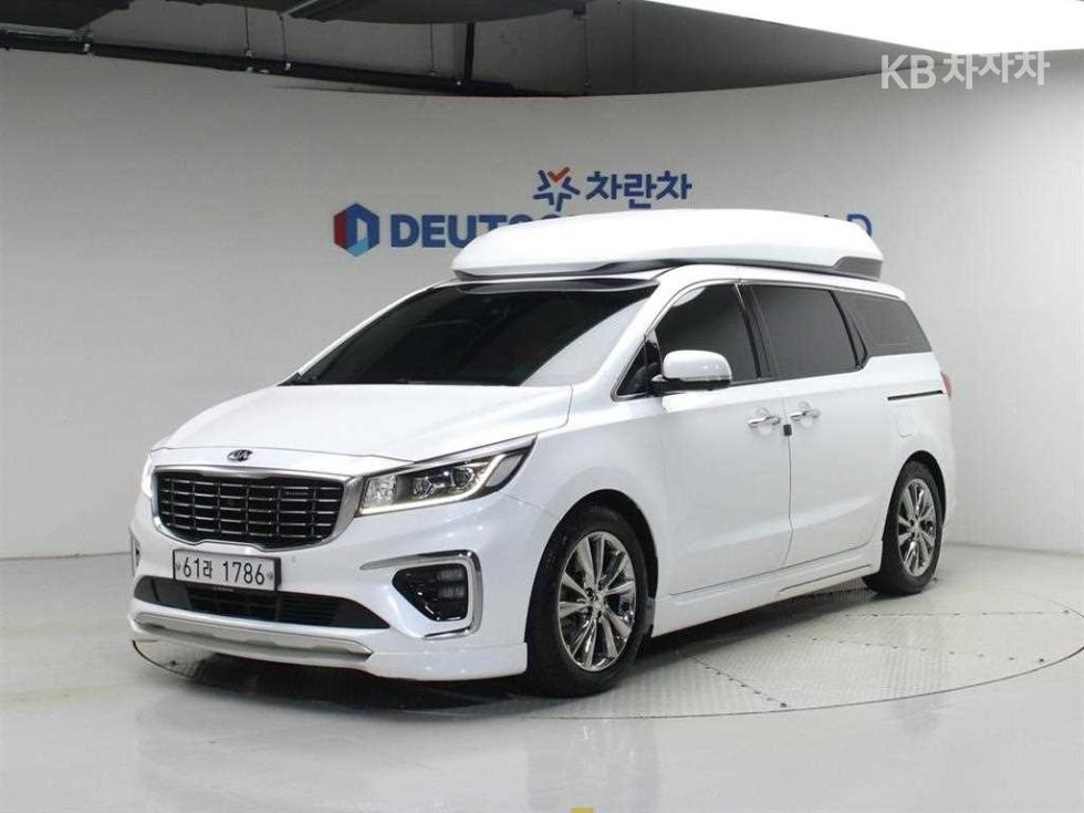 Kia Карнивал