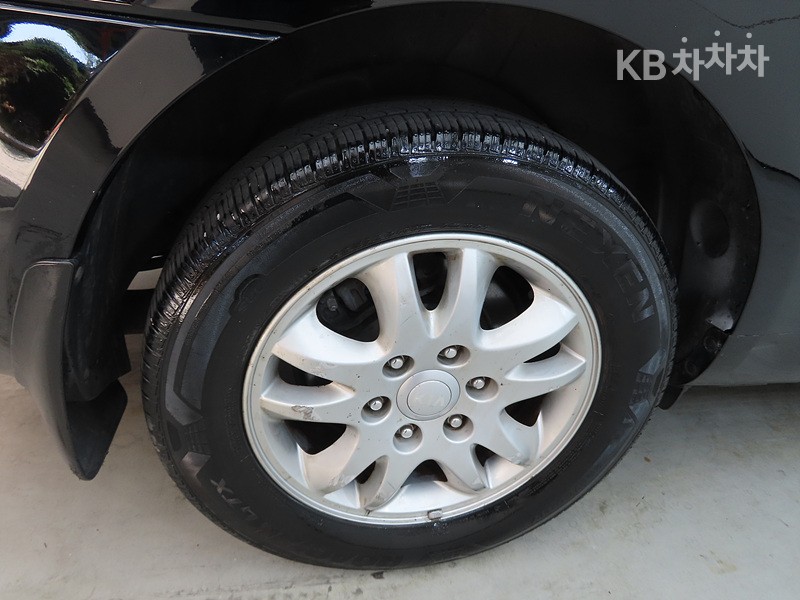 Kia Carnival — miniaturë 20