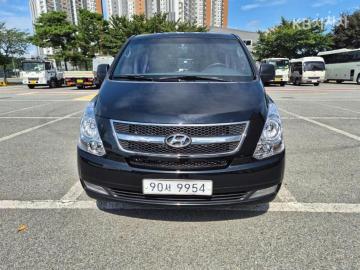 Hyundai Starex 5인승 밴 CVX 럭셔리 — foto 1