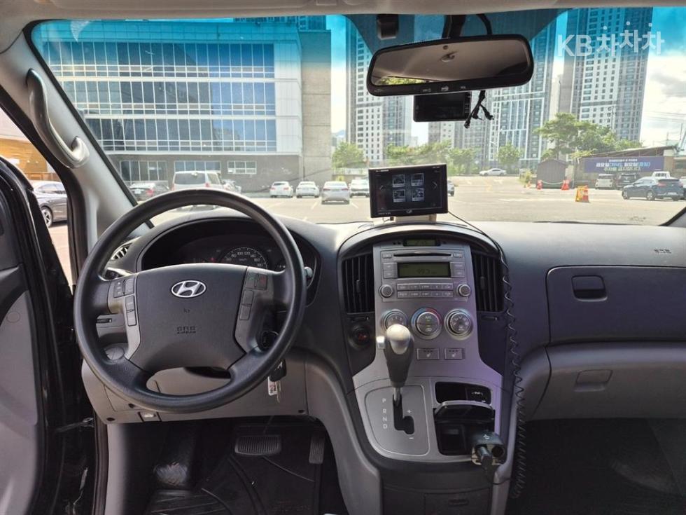 Hyundai Starex — miniaturë 14