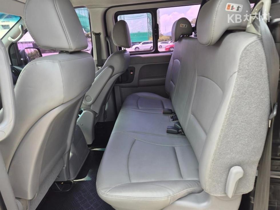 Hyundai Starex — miniaturë 15