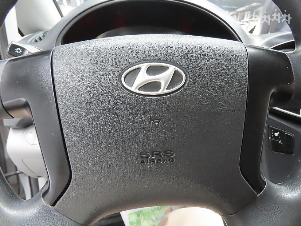 Hyundai Starex — miniaturë 15