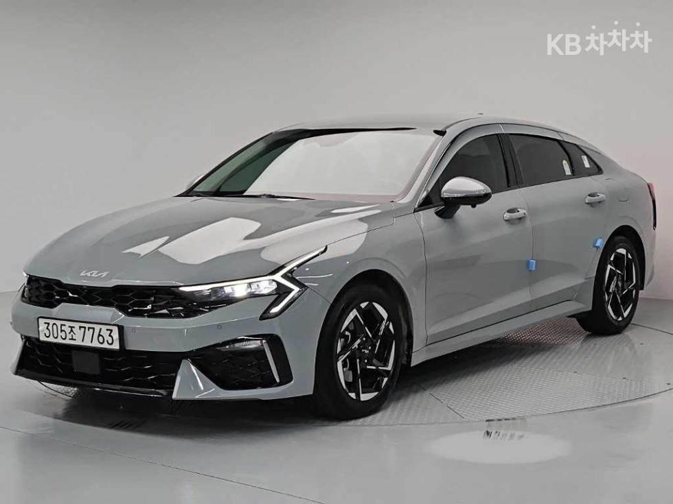 كيا K5