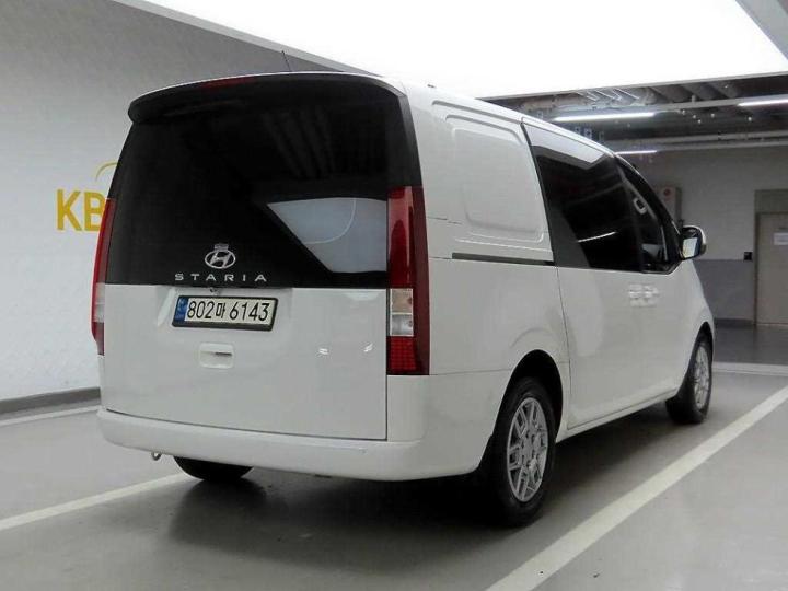 Hyundai Staria — miniaturë 4