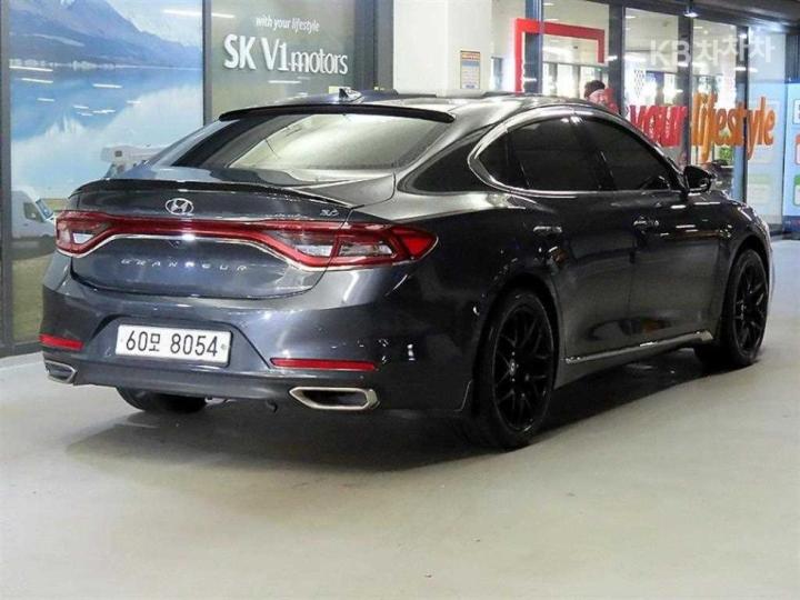 Hyundai Grandeur — miniaturë 4
