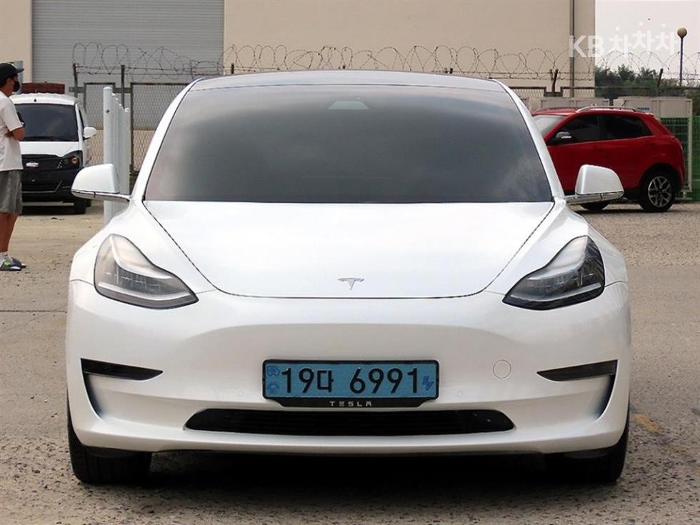 테슬라 모델 3 2020년식 테슬라 Model 3 Standard Range Plus