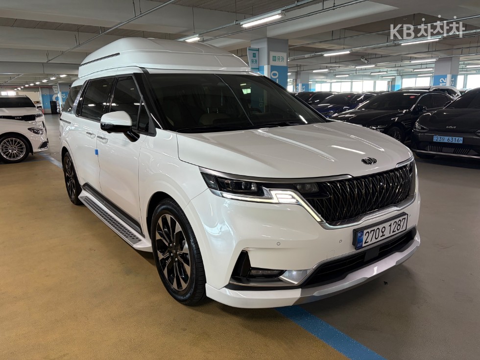 Kia Carnival — miniaturë 3