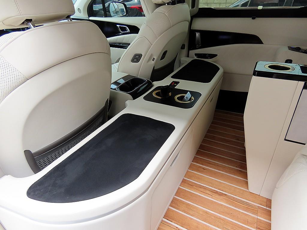 Kia Carnival — miniaturë 13