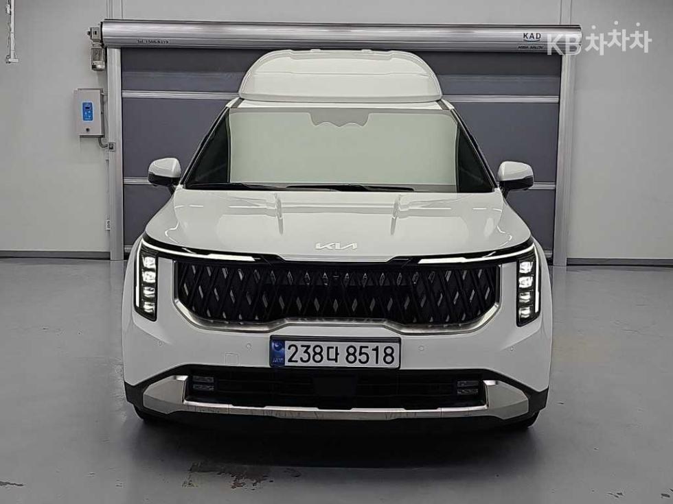 Kia Carnival — miniaturë 2