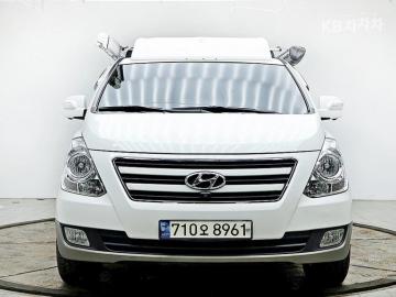 Hyundai Starex 캠핑카 — foto 1