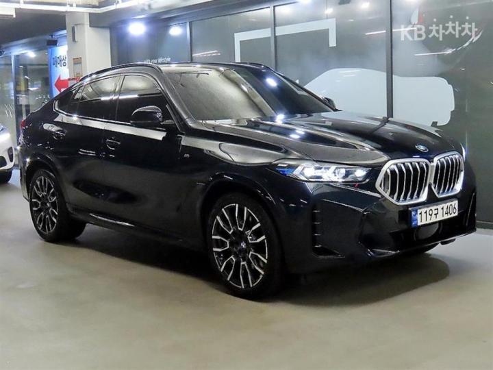 BMW X6 xDrive 40i M Sport Package — foto 1