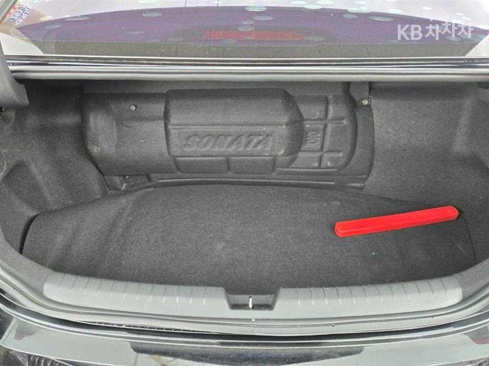 Hyundai Sonata — miniaturë 16