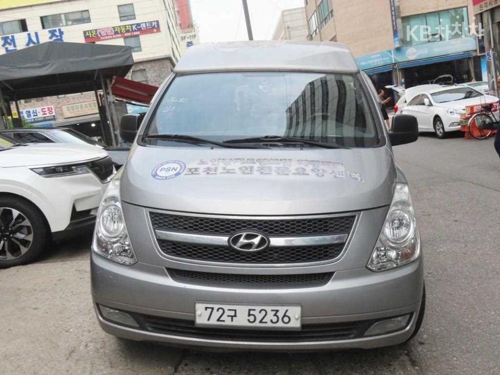 Hyundai Starex 휠체어리프트 모던 — foto 1