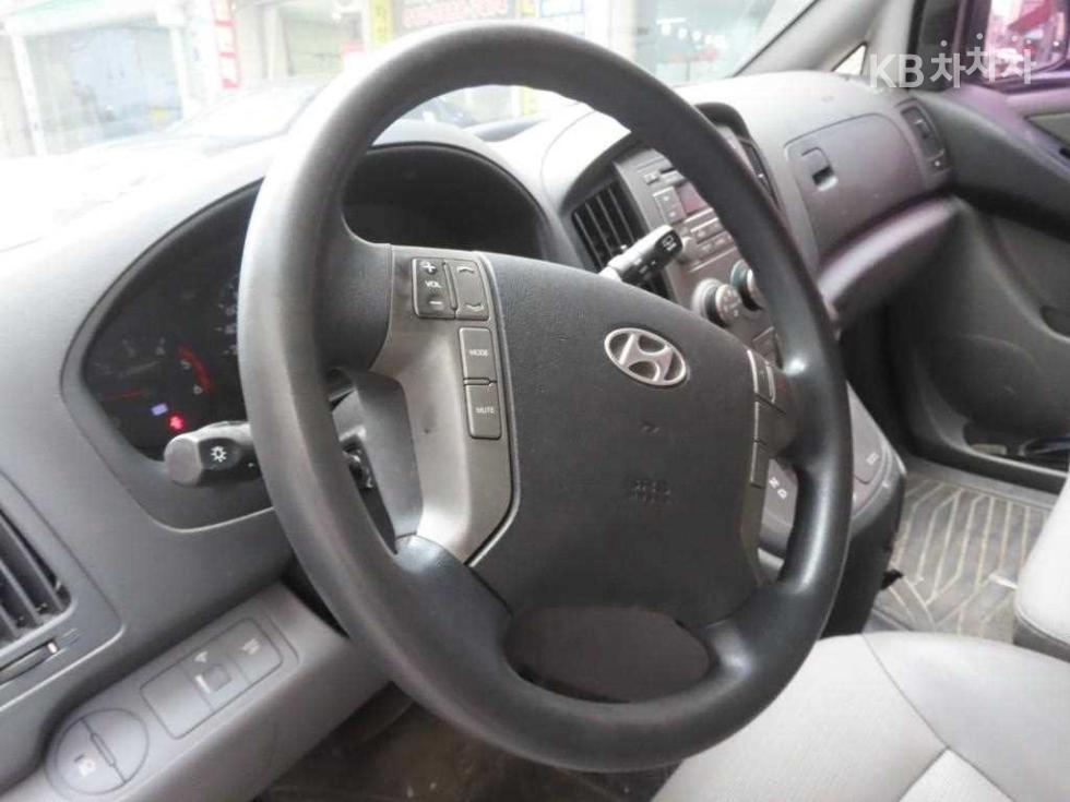 Hyundai Starex — miniaturë 15