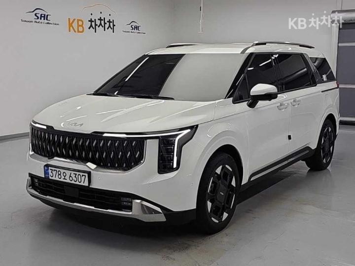 Kia Carnival 1.6 HEV 9인승 X-Line — foto 1