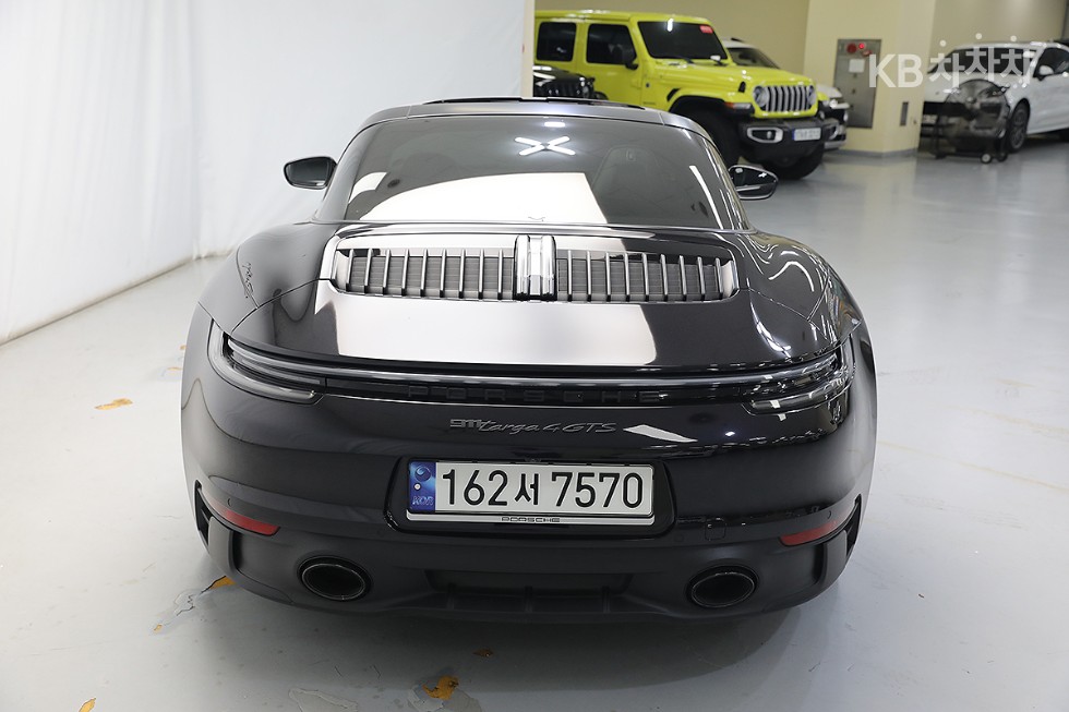 Porsche 911 — miniaturë 5