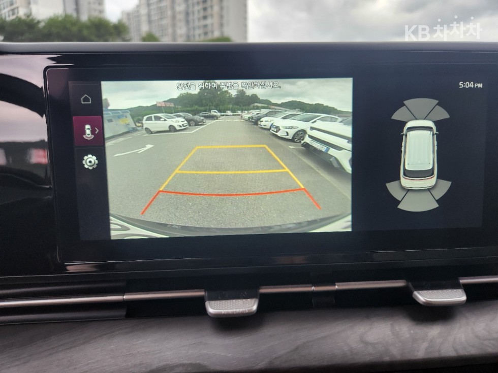 Kia Carnival — miniaturë 15